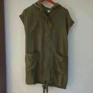 UNIQ | Olive Green Hoodie Sleeveless Utility Lightweight  Vest